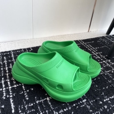 Balenciaga Slippers